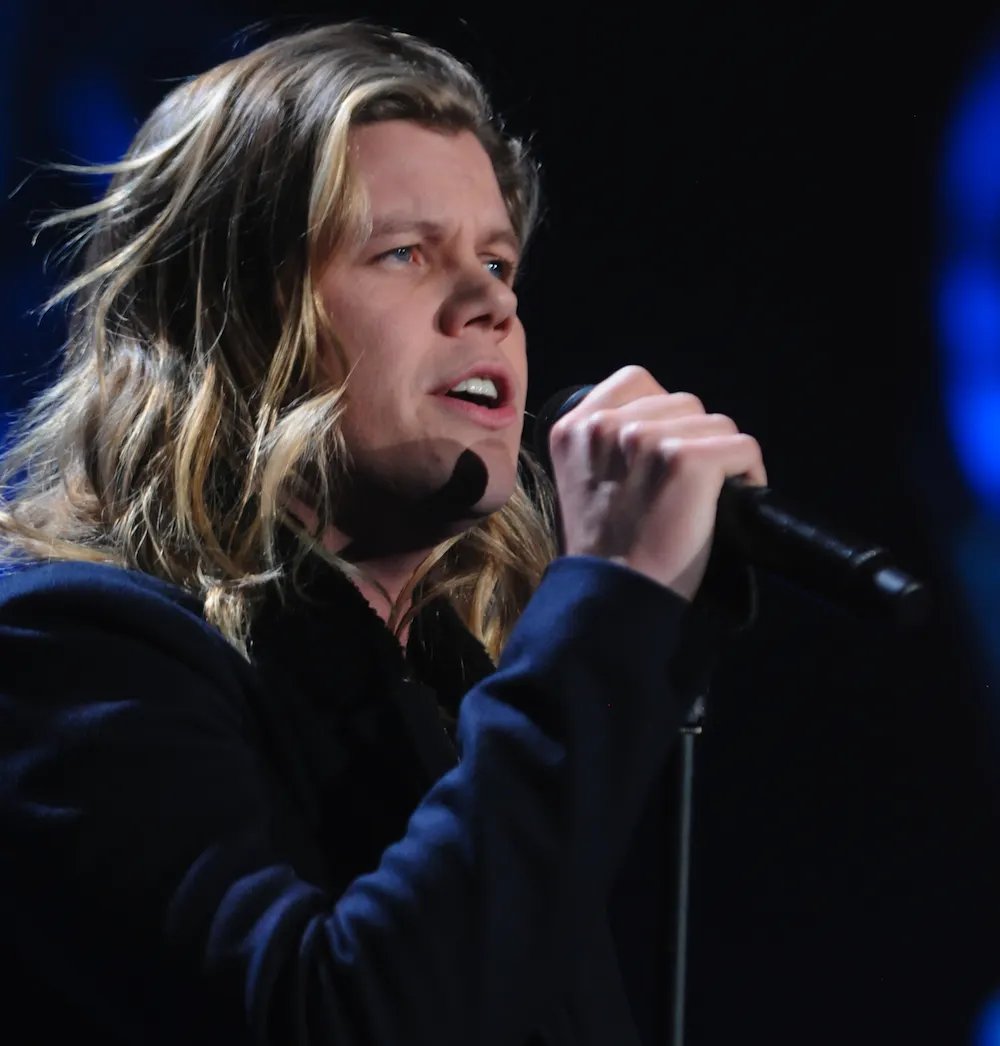 ARTIST SPOTLIGHT: Conrad Sewell