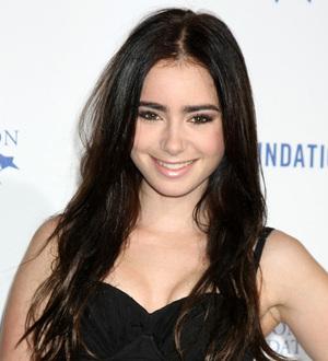 Lily Collins in talks to lead The Evil Dead cast