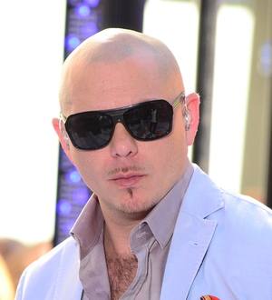 Lohan is a no show as Pitbull's VMA guest