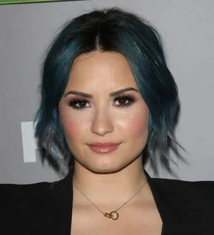 Demi Lovato praises Ke$ha for taking time out for rehab