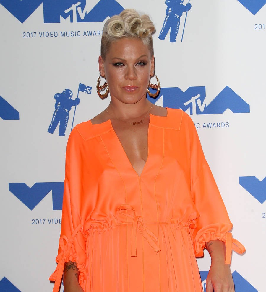 Pink required a 'lot of wine' before contacting Eminem about collaboration