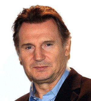 Neeson to appear as hologram in new play