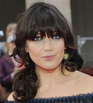 Daisy Lowe edits women's magazine