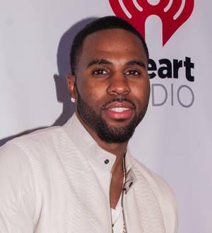 Jason DeRulo posts bill of sale document as ex accuses him of leasing gift BMW