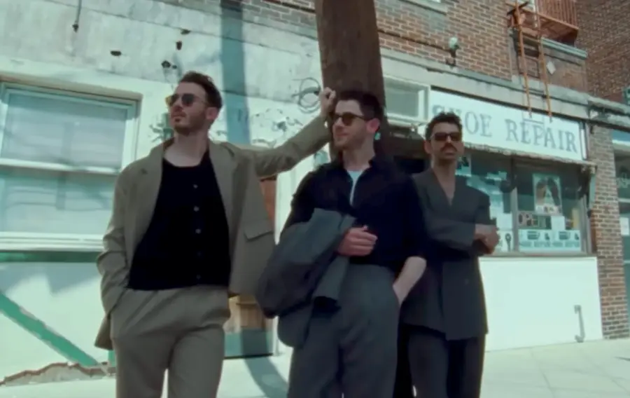 TRACK BY TRACK: Jonas Brothers' 'Greetings From Your Hometown'