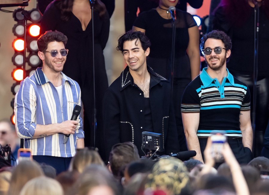 TRACK BY TRACK: Jonas Brothers' 'The Album'