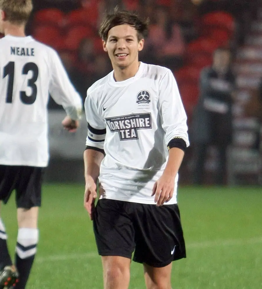 Louis Tomlinson to play in charity soccer game
