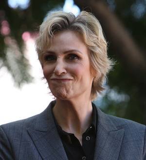 Jane Lynch nursing injured nose