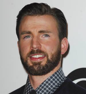 Chris Evans and Chris Pratt set Super Bowl challenge for charity