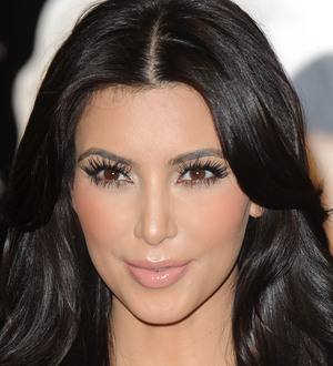 Kim Kardashian to sign 'smart' pre-nup