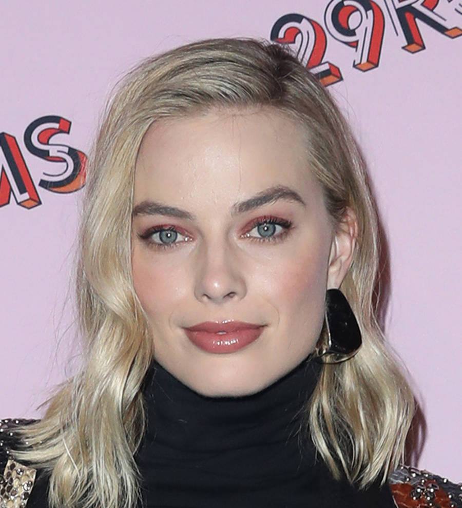 Margot Robbie: 'Hollywood women are really bonding over #MeToo movement'