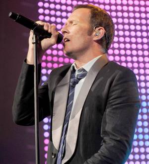 Stone Temple Pilots sue former singer Scott Weiland
