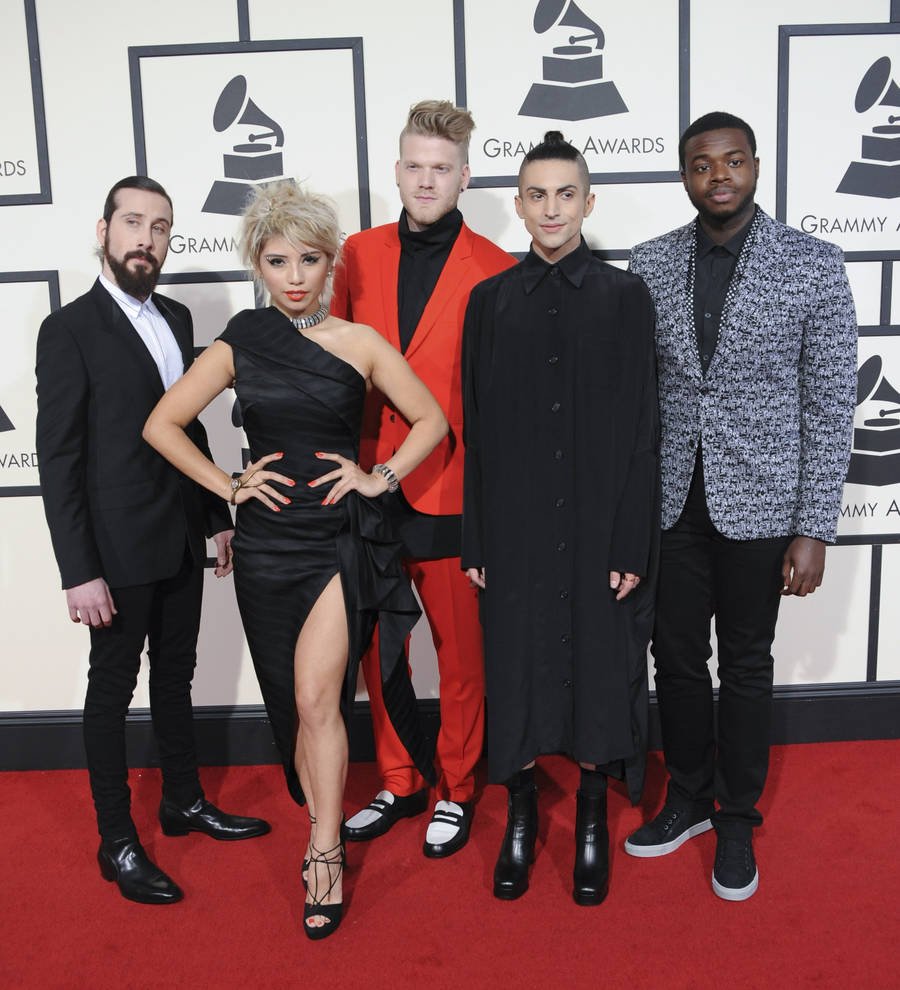 Pentatonix take holiday album to the top of the charts