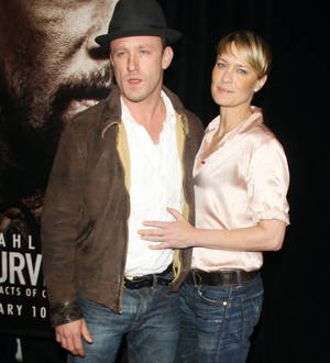 Robin Wright engaged to Ben Foster