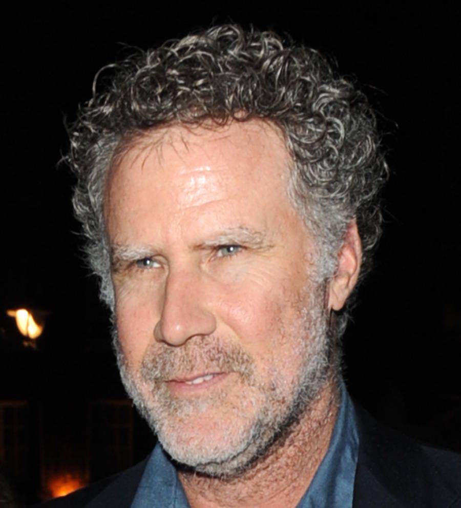 Will Ferrell surprises student with 0,000 check for college