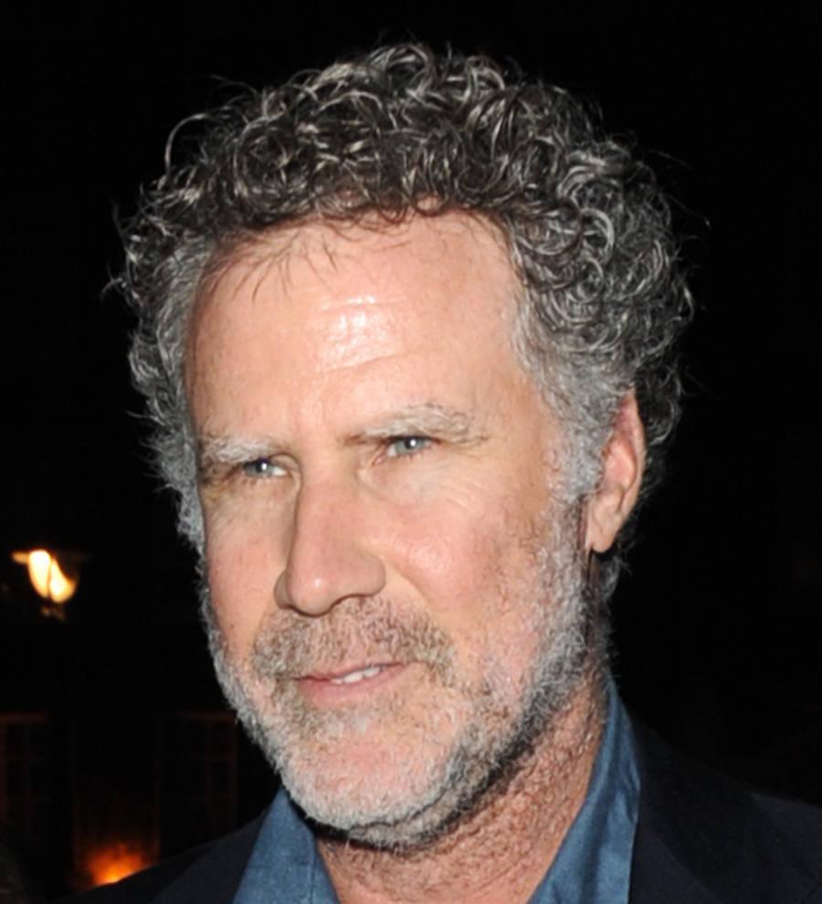 Will Ferrell surprises student with 0,000 check for college