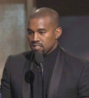 Kanye West receives BET Honors award from Damon Dash