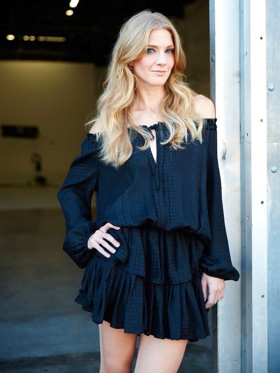 Q&A: "Legends" Actress Winter Ave Zoli