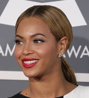Beyonce shocks fans with image makeover