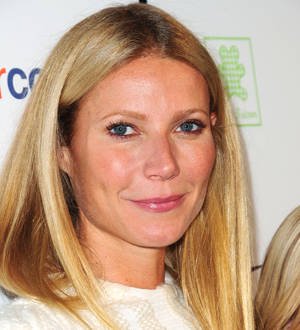 Gwyneth Paltrow auctions dinner date for Sandy relief