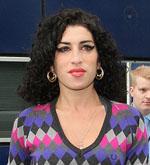 Amy Winehouse Planning Perfume Deal