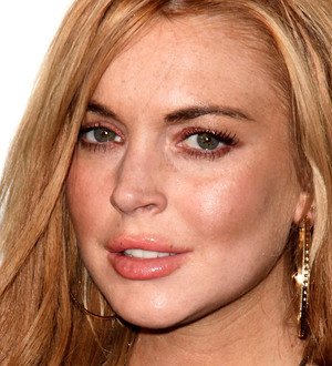 Lindsay Lohan suffers embarrassing 'nipple slip'