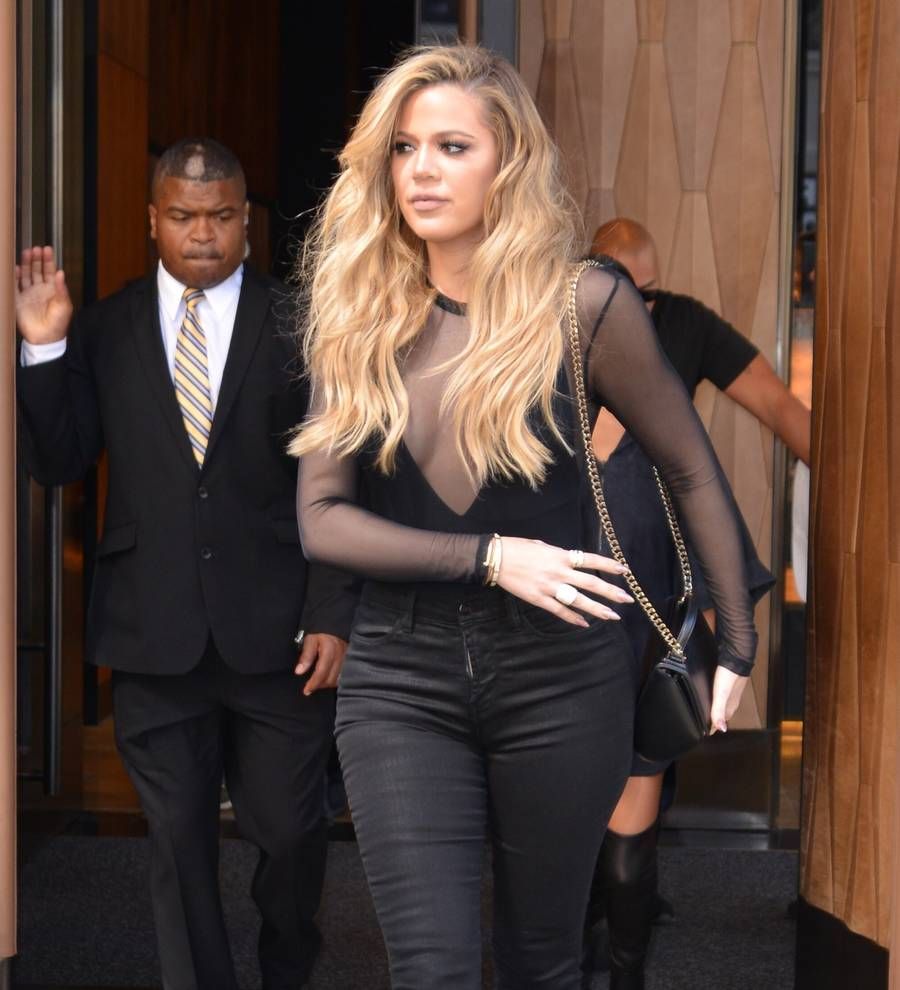 Khloé Kardashian left stranded after emergency landing