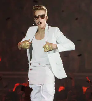 Justin Bieber in the clear over latest paparazzo run-in