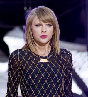 Taylor Swift: 'I will not give away my music for free'
