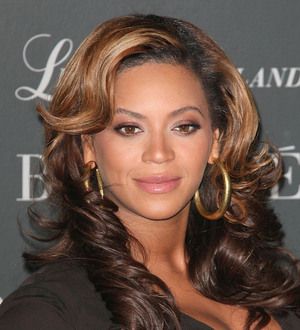 Jay-Z & Beyonce interested in Chris Martin's Miami Beach home