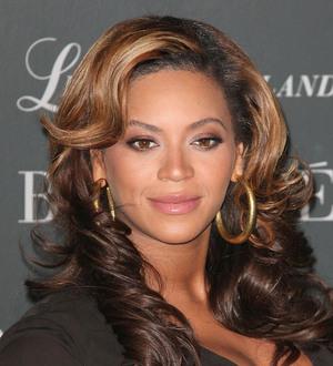 Jay-Z & Beyonce interested in Chris Martin's Miami Beach home