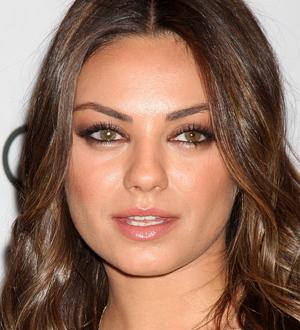 Mila Kunis puts Kutcher dating rumours to bed