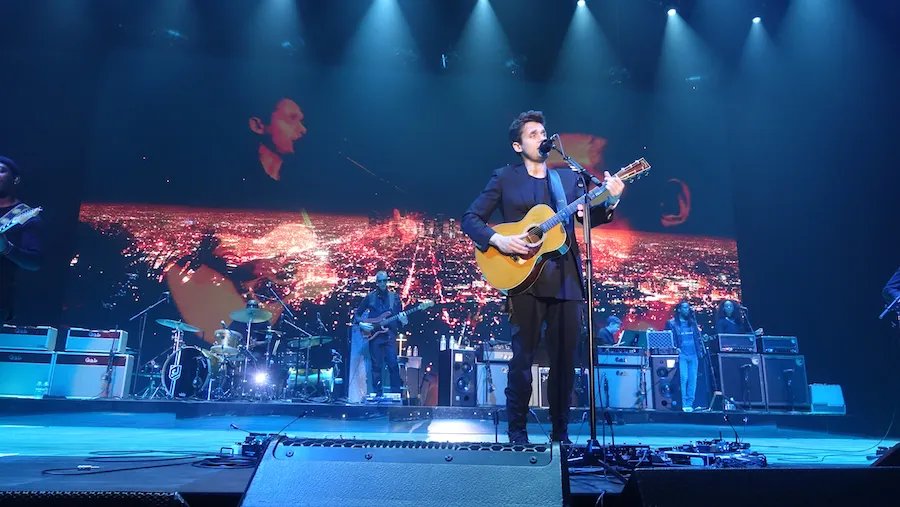 John Mayer Doesn't Miss a Beat During His Performance at L.A.'s Forum!