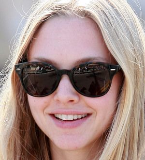 Seyfried Dating Phillippe?