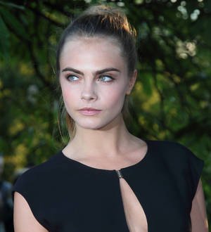 Cara Delevingne offers to eat heart in film role