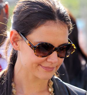 Katie Holmes pictured riding New York subway