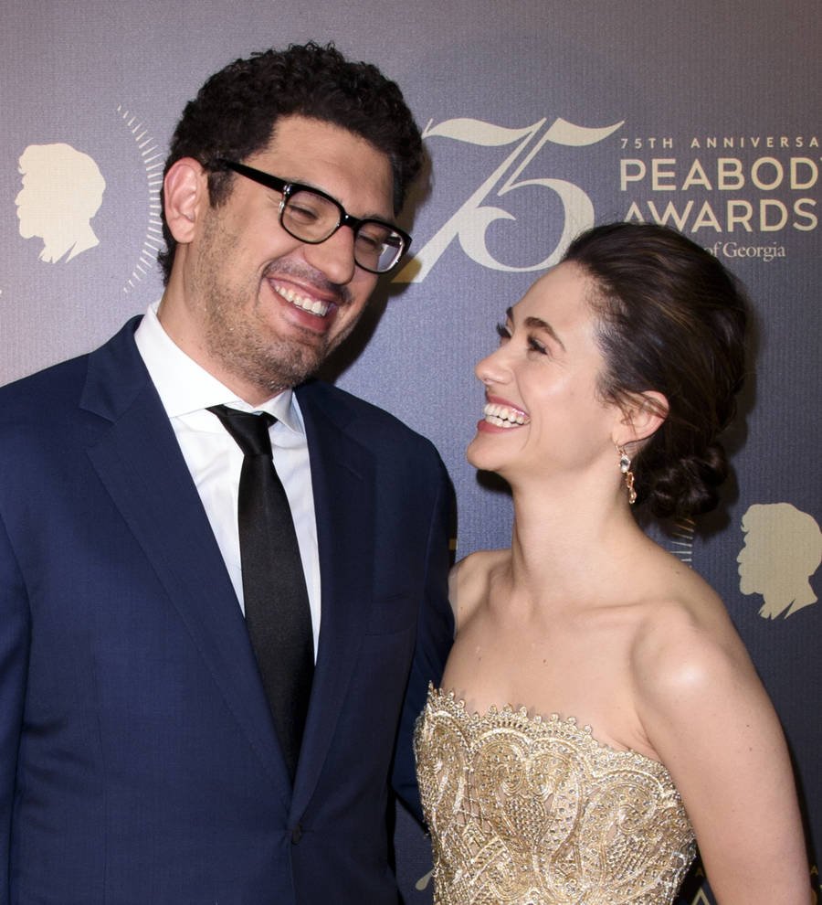 Emmy Rossum clears up marriage rumours