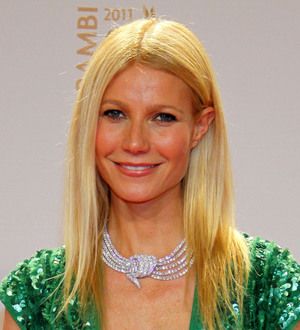 Paltrow under fire for promoting detox program