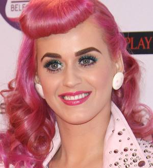 Katy Perry plans wilderness trek