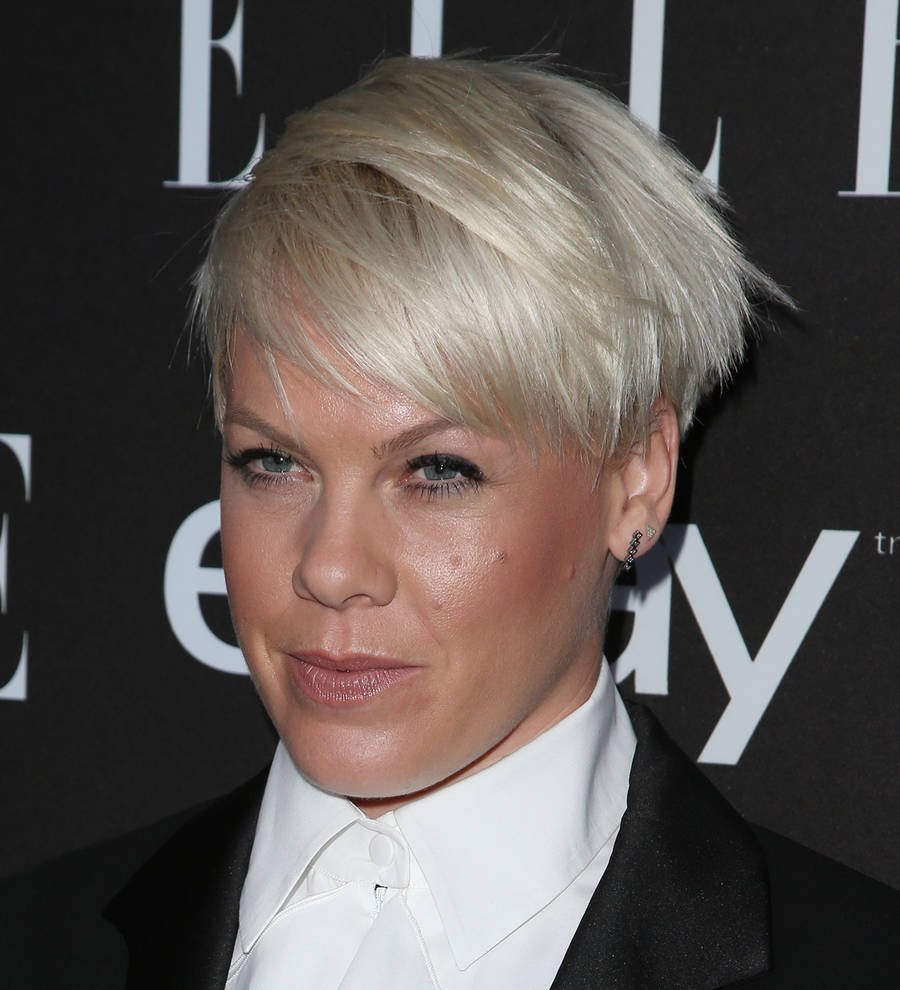Pink & Enrique Iglesias join celebrities horrified by terrorist attack in Turkey