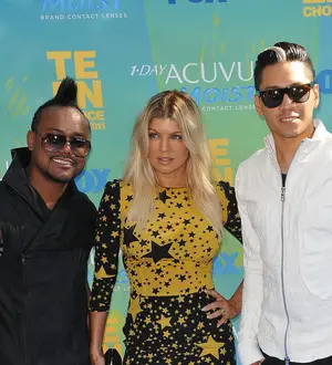 Black Eyed Peas join Michael Jackson show
