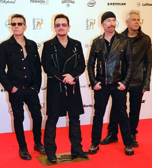 U2 and Jay Z honour B.B. King at concerts