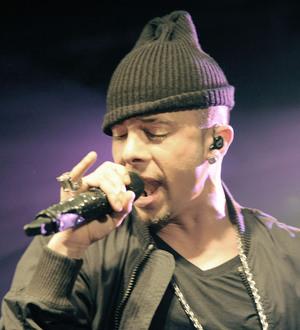 N-Dubz leave label