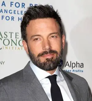 Ben Affleck honored at peace ceremony