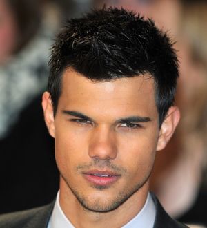 Lautner drops out of Stretch Armstrong