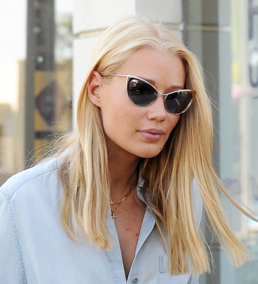 Iggy Azalea 'steps up wedding plans'