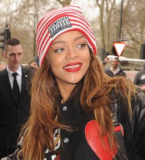 Rihanna fuming over poisonous pop princess label