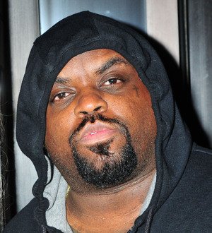 Green defends Imagine lyric change