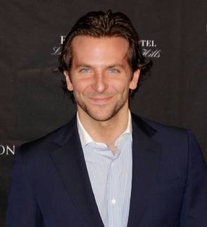 Bradley Cooper in talks for Lance Armstrong biopic
