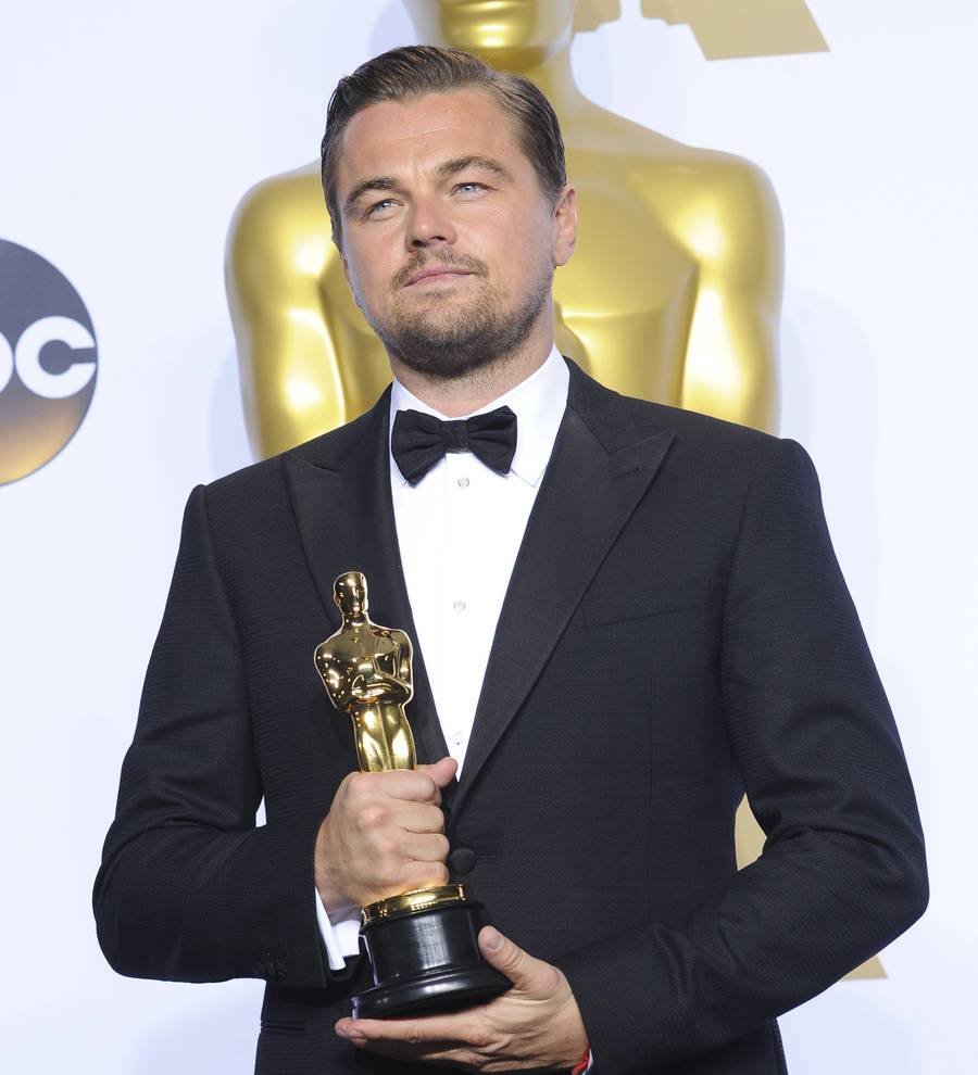Leonardo DiCaprio 'overwhelmed' by fans' Oscars support